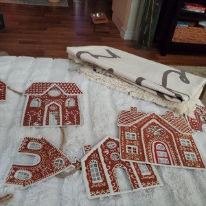 NWT Decor Steals Gingerbread Garland